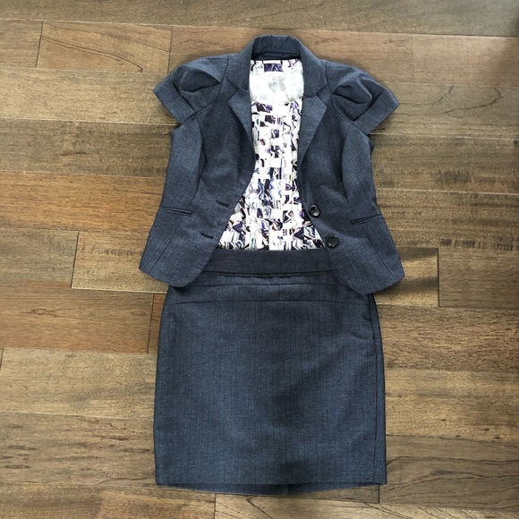 Calvin Klein blouse / top - Picture 3 of 10